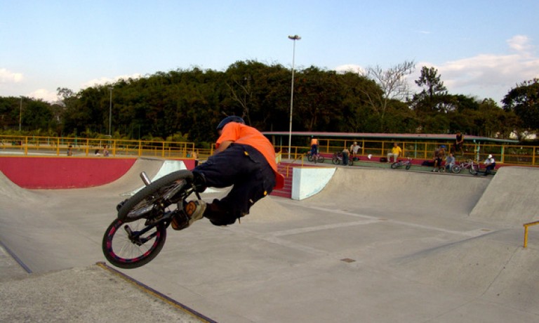 Aquaterapia, niedoceniane panaceum pomagające w licznych dolegliwościach.